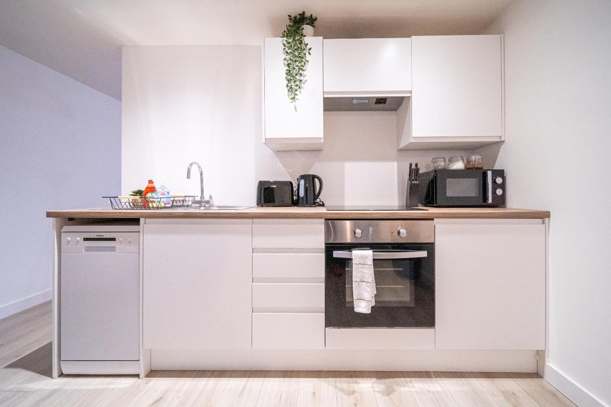 Basement Bliss Hideaway Apartment Bradford  Exterior foto