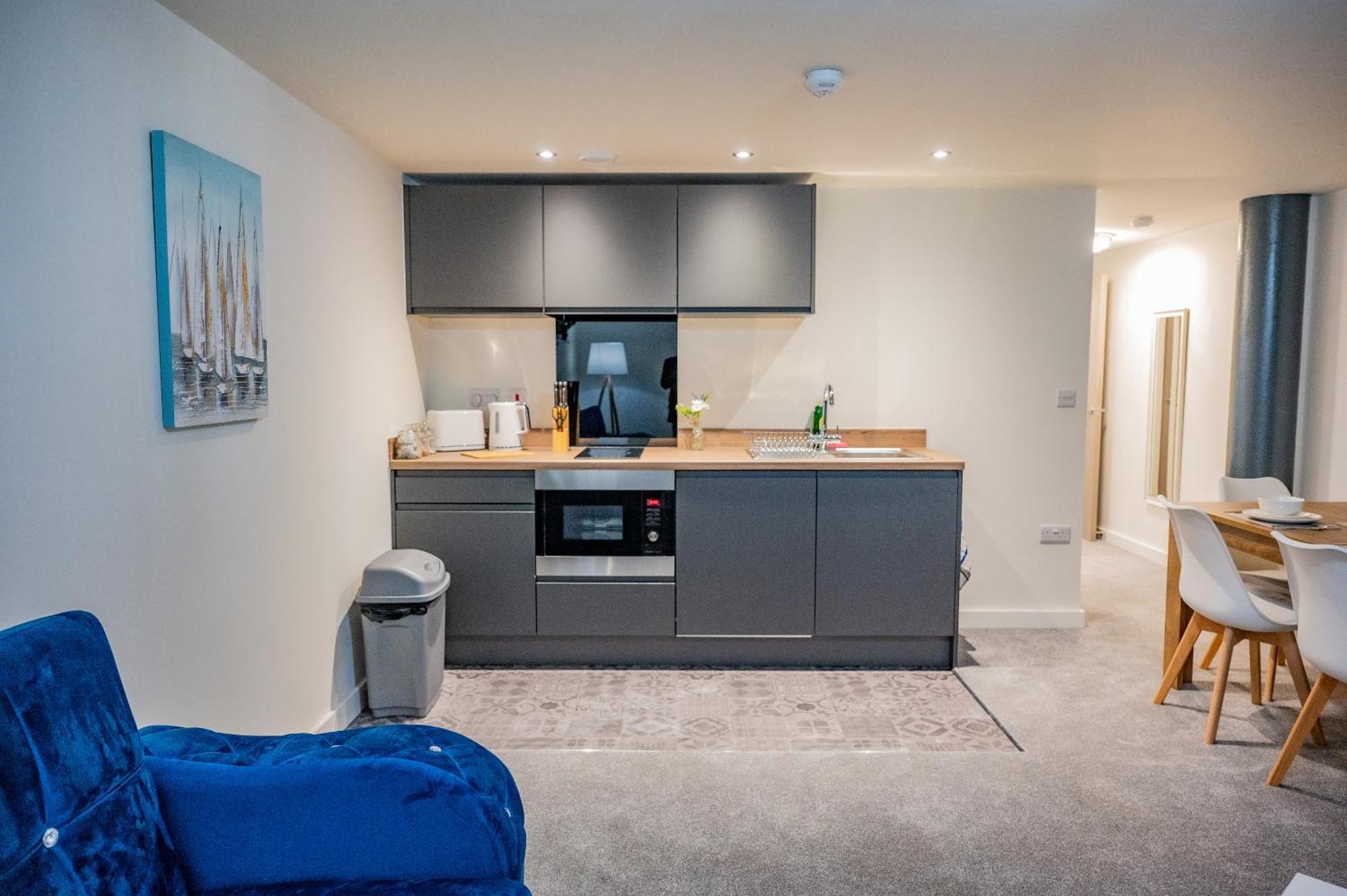 Basement Bliss Hideaway Apartment Bradford  Exterior foto